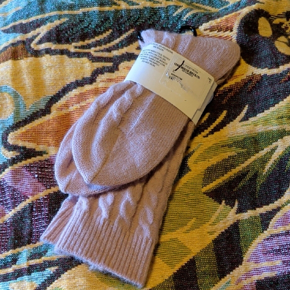 Nordstrom Light Beige Cable Knit Socks - Picture 3 of 5